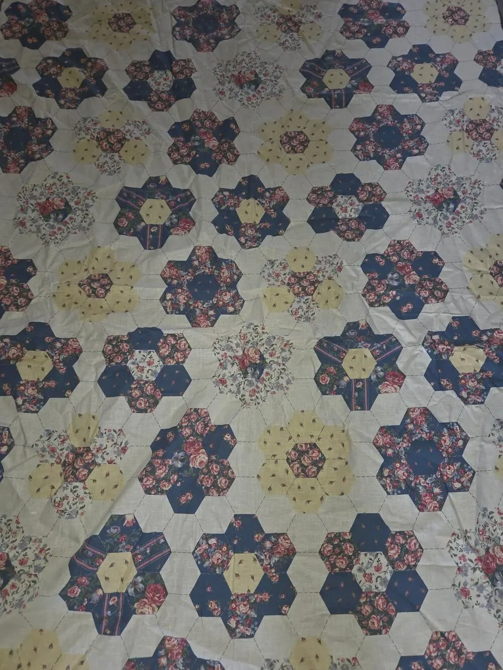 Vintage Wamsutta Grandmother's Flower Garden Fabric Quilting 2 Yards